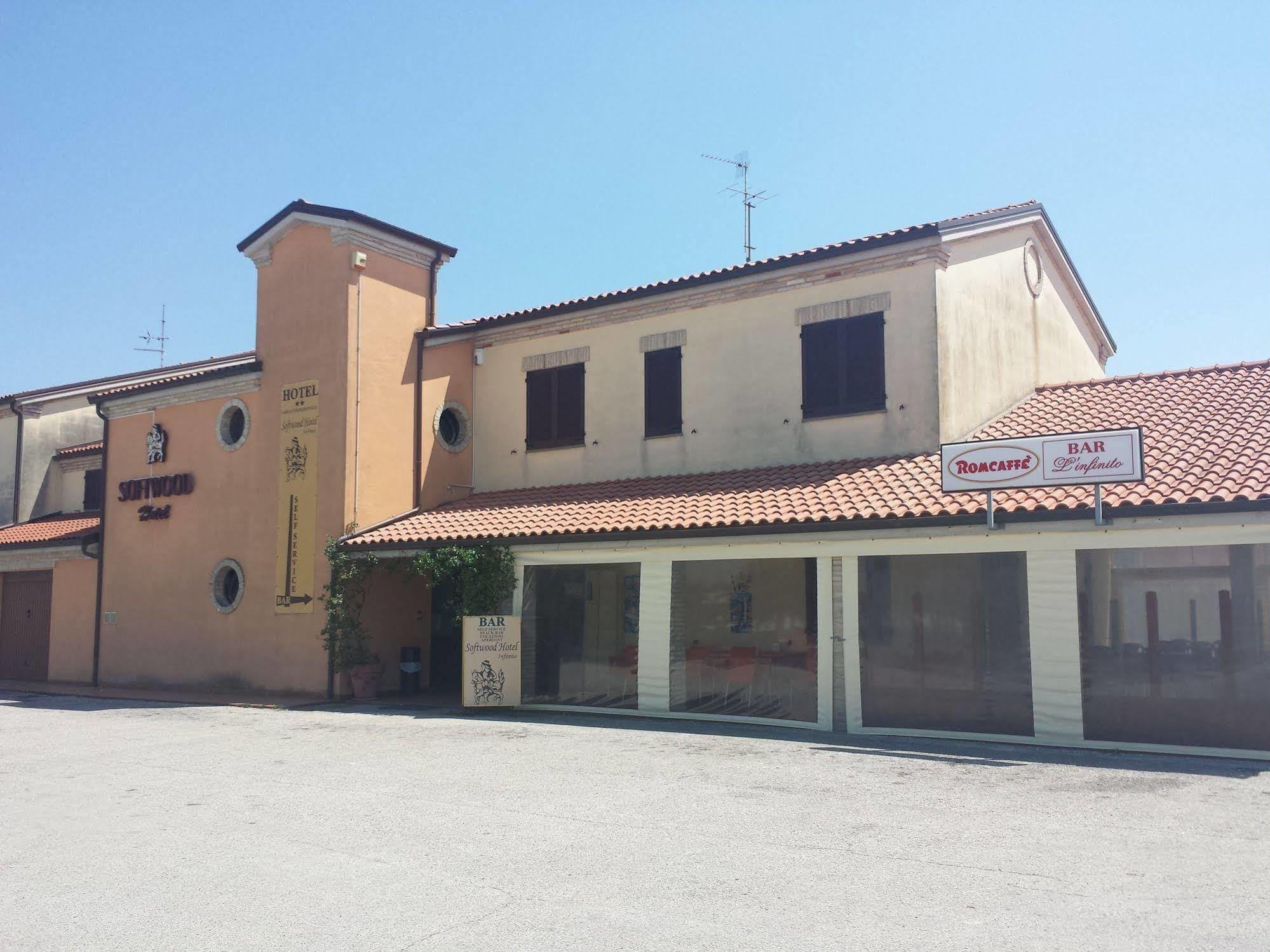 Hotel Softwood Recanati Exterior foto
